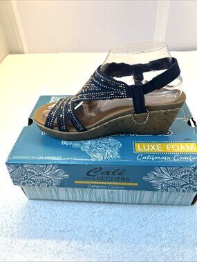 SKECHERS Cali Beverlee Dazzling Charm Vegan Sandals Navy SZ 9 New in Box